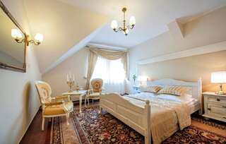 Отель Hotel POD HERBEM -POKOJE OZONOWANE Белосток Двухместный номер Делюкс с 1 кроватью или 2 отдельными кроватями-3